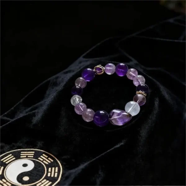 11bcd0612320466aabc761e637b98350~tplv-tb4s082cfz-aigc_resize_mark_720_720 【Aura of Amethyst】Cultivate both inner and outer qualities, balancing wealth and spiritual well-being.