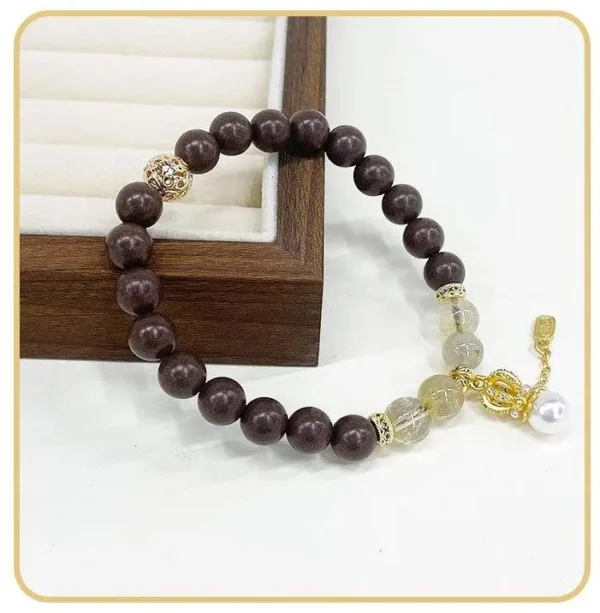 【Core Radiance】Radiant light illuminates all directions, Guardian of the primordial essence.